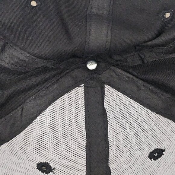 CANADA 150 Logo Black Hat Cap Adjustable Strap White  Embroidery Baseball Golf - Picture 12 of 13